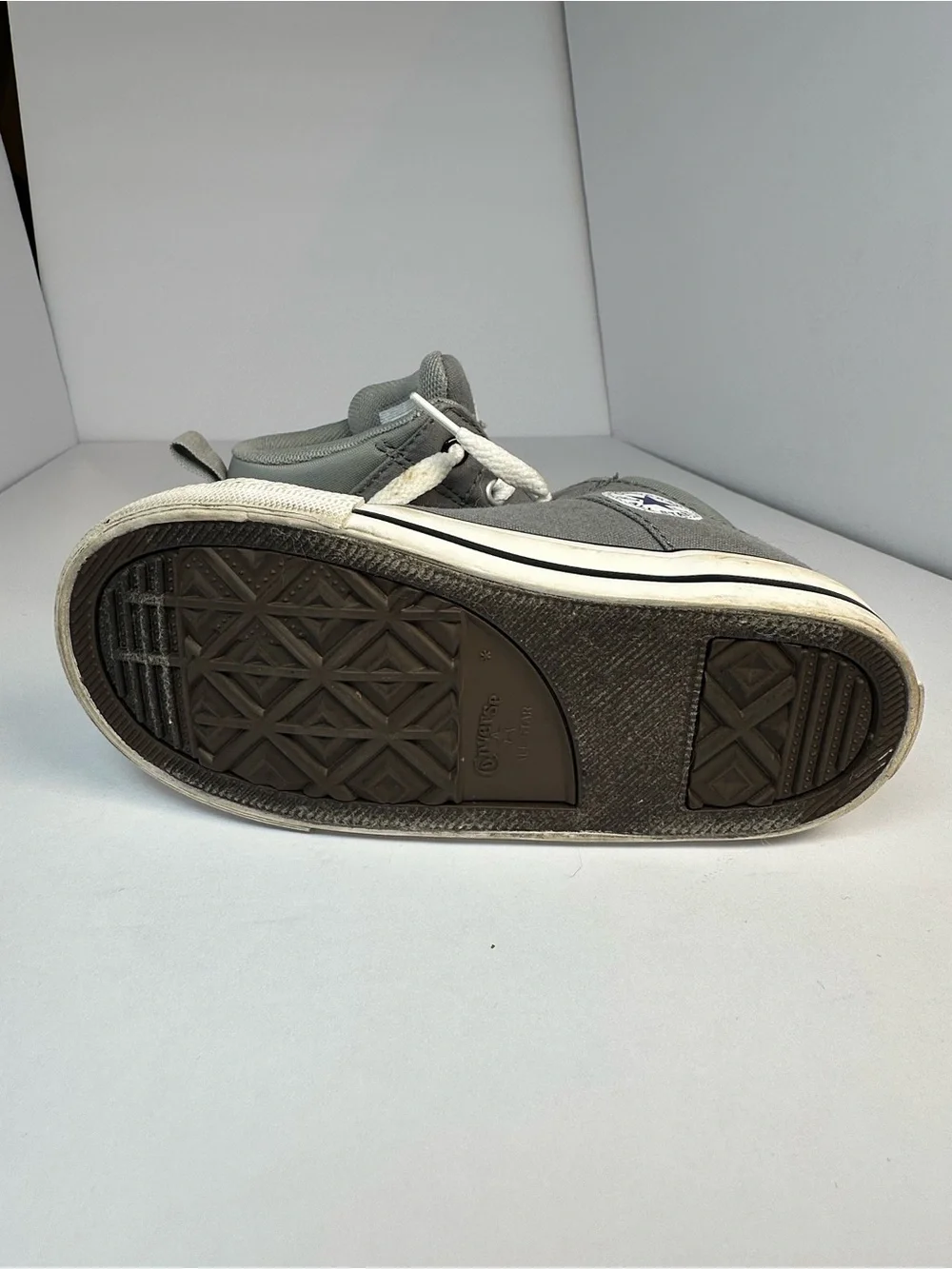 Converse Kids/Toddler Gray High-Top Canvas Sneakers Size 10